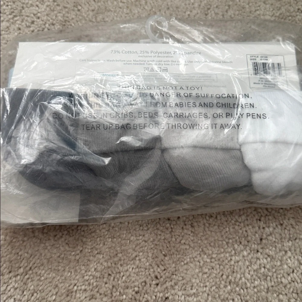 Hudson baby, 8 pair of socks 6–12M New